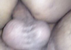 Rubia traviesa en pantimedias desnudas lo casero amateur anal recibe en ambos agujeros